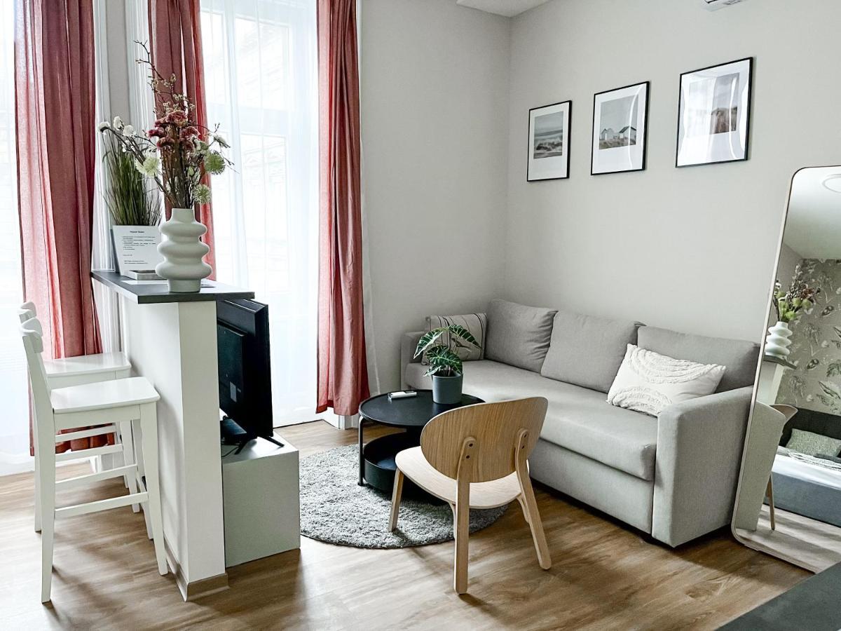 T32 Central Modern Suites Budapest Exterior photo