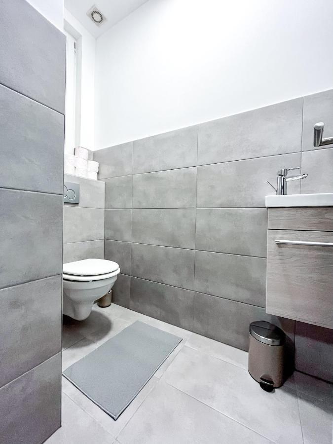 T32 Central Modern Suites Budapest Exterior photo