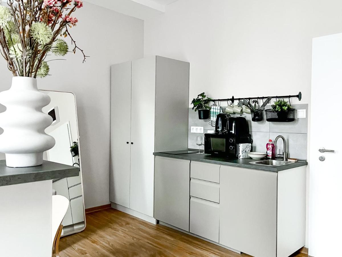 T32 Central Modern Suites Budapest Exterior photo